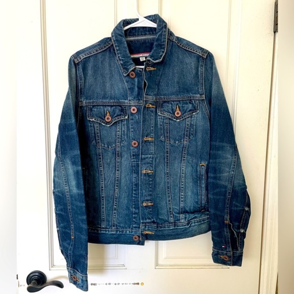 🤍NWOT Tommy Hilfiger Jean Jacket 🤍 size XS Dark wash Jean Jacket